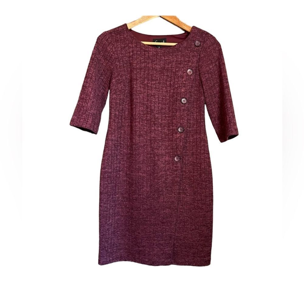 Connected apparel ribbed dress with button details